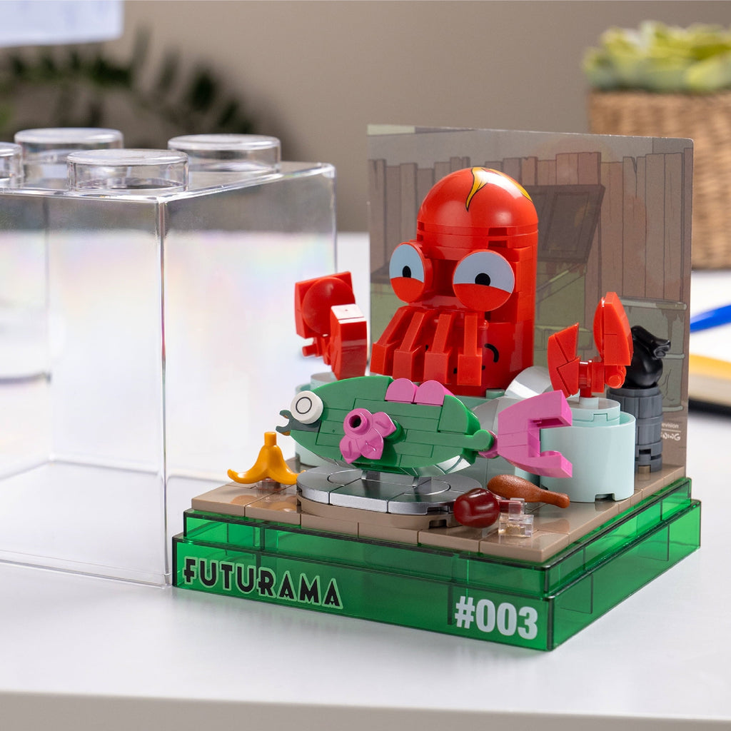 Brickcraft Futurama Dr. Zoidberg Box! Collectible Building Kit (180-Piece Set), Futurama Display Cube, TV Collectible Gift for Fans Ages 8+