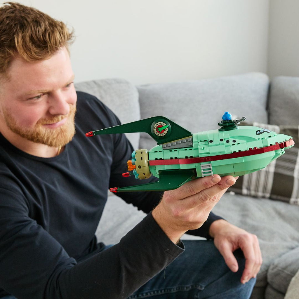 Brickcraft Futurama Planet Express Ship Brick Building Kit (382-Piece Set), Sci-Fi Collectible Display Model, Futuristic Toy Brick Set For Adults, Teens, and Fans of Animated TV