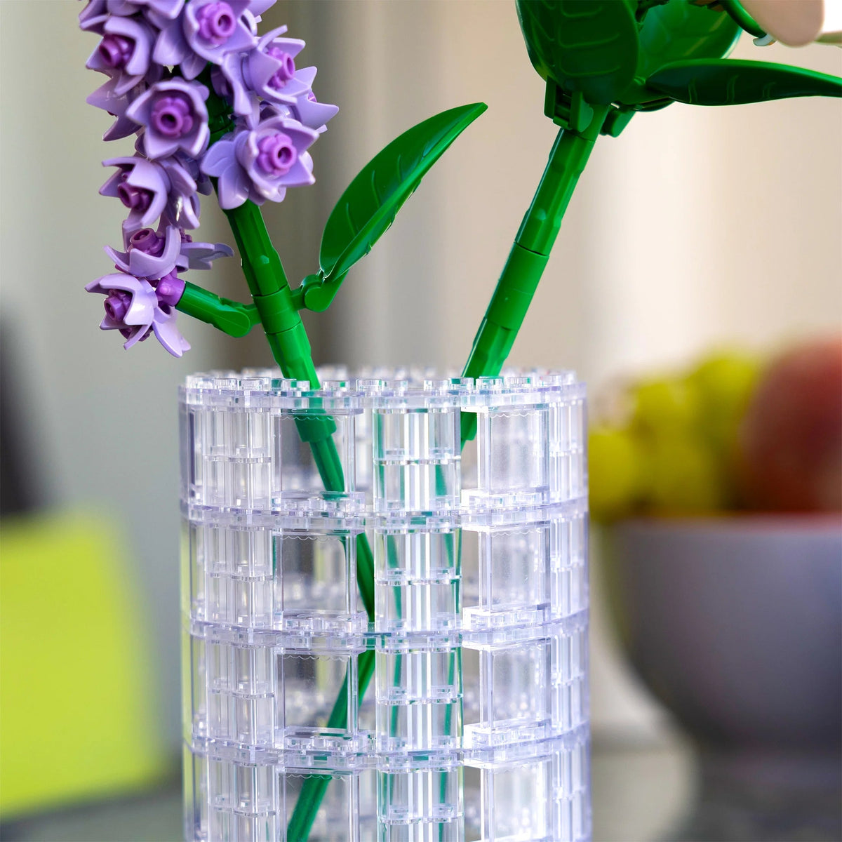 Brickcraft Crystal Vase Building Kit (118-Piece Set), Bricktanicals Collection, Clear Display Vase for Brick Flowers